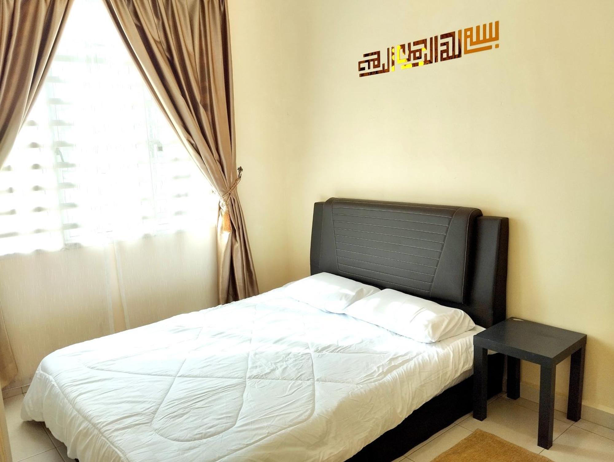 Cosy Casa Hana 4Br 3B Kuantan Exterior photo
